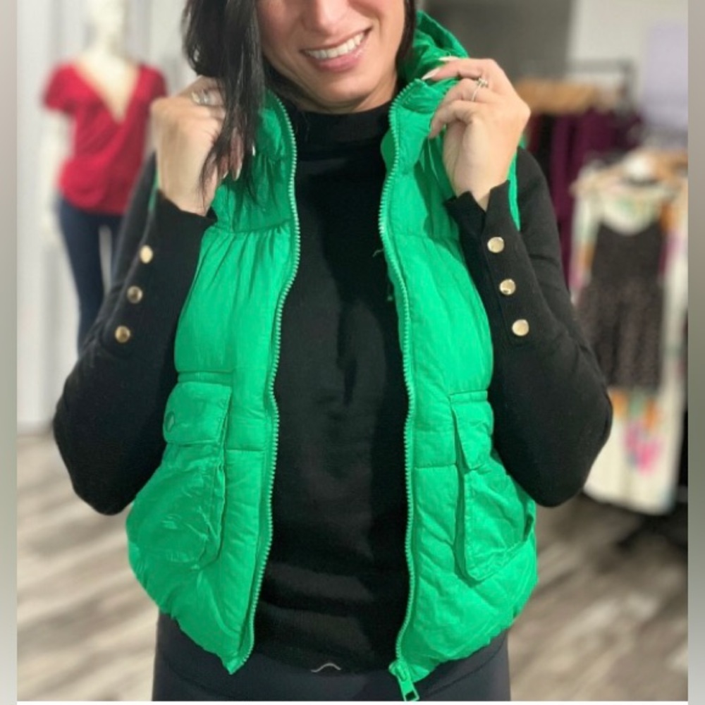 Love Tree Green Cropped Hooded Puffer Vest